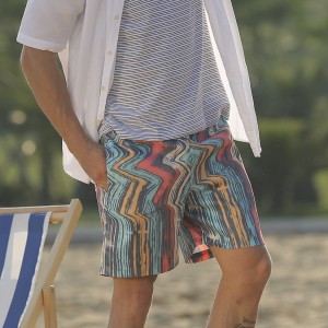 Stylish Colorful Stripe Design Beach Short Quick Drying Breathbale Mesh Lining Board Shorts